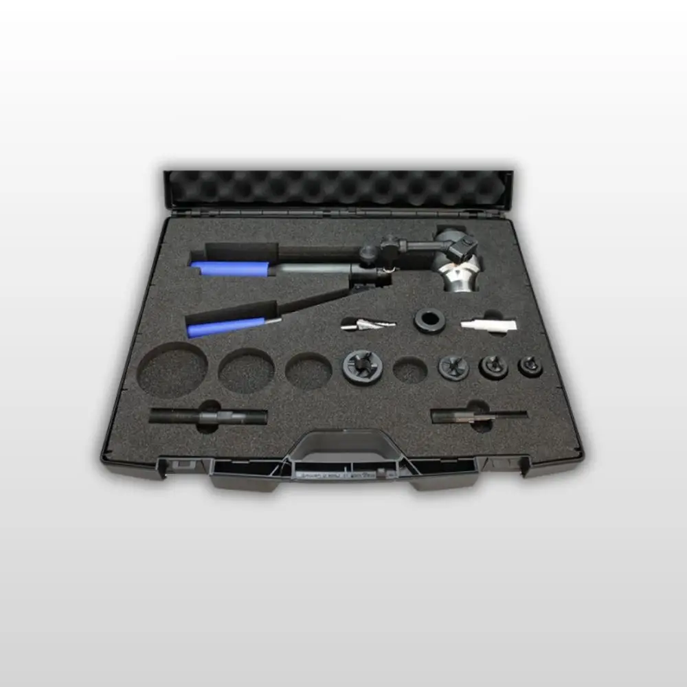 Handhydrauliskt punchverktyg med tillbehör